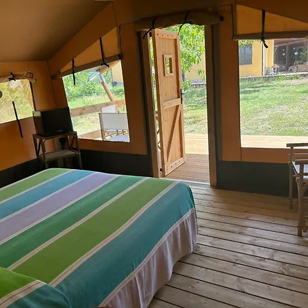خيمة فخمة Vulture Glamping ملفي